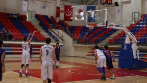 Basketbol Yıldızlar Türkiye Birinciliği müsabakaları Karabük'te başladı