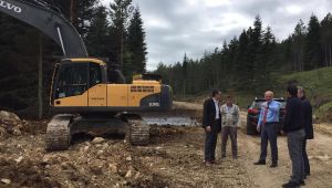 Kayak Merkezi'nde yol genişletme çalışmaları devam ediyor