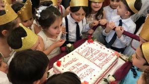 Minik öğrenciler Kur'an okumayı öğrendi