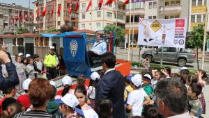 Safranbolu'da emniyet kemerinin önemi simülasyon ile anlatıldı