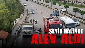 Seyir halindeki kamyonetin kasası alev aldı