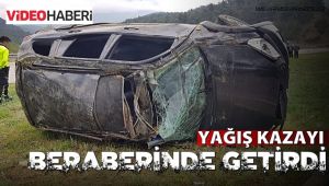Yağış nedeniyle kayganlaşan yolda cip taklalar attı: 4 yaralı