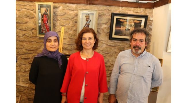 'Derine Yolculuk' temalı Rölyef Sergisi açıldı