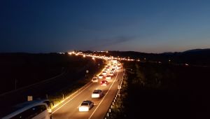 70 kilometrelik bayram dönüşü kuyruğu