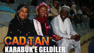 Çadlı aile kızının mezuniyetini görmek için 14 bin kilometre uzaklıktan geldi