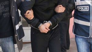 FETÖ şüphelisi sahte kimlik ve ehliyetle yakalandı