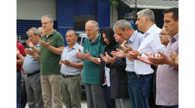 Geleneksel esnaf duaları sürüyor