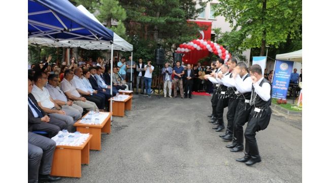 Halk Eğitim Merkezinin yıl sonu sergisi açılışı