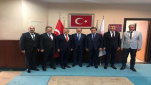 AK Partili vekiller Bakan Yardımcısı Metin ile bir araya geldi