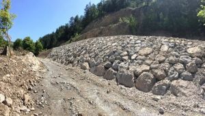 Dere yatağı taş tahkimat çalışması sona erdi