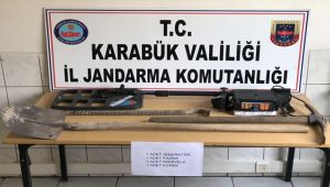 Jandarmadan kaçak kazıya suçüstü