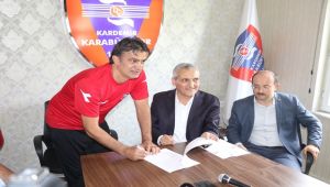 Kardemir Karabükspor'da yeni teknik adam İsmail Demirci oldu