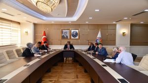 Vali Gürel vatandaşların sorunlarını dinlemeye devam ediyor