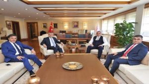 Vali Gürel ve milletvekilleri Bakan Ersoy'u kent turizmi hakkında bilgilendirdi