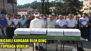 Bıçaklı kavgada hayatını kaybeden genç toprağa verildi