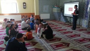 Yenice Jandarmadan Kur'an kursu öğrencilerine trafik eğitimi