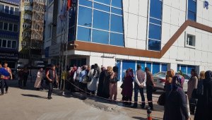 TYP'den faydalanmak isteyen vatandaşlar İŞKUR'a akın etti