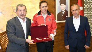 Elif Güneri'nin hedefi altın madalya