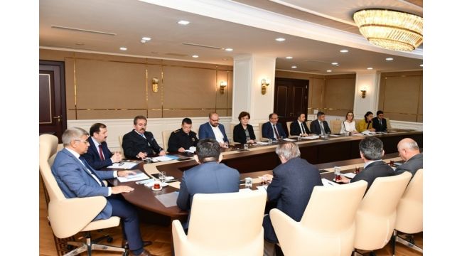 İl Mahalli Çevre Kurulu Toplantısı Vali Gürel Başkanlığında gerçekleştirildi.