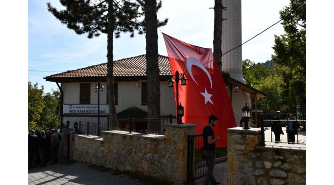 Restore edilen cami ibadete açıldı