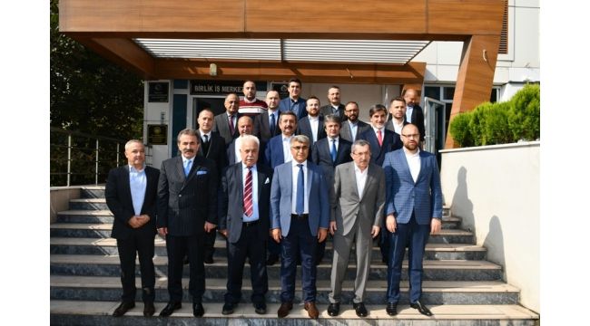 Vali Gürel, iş adamları ile bir araya geldi