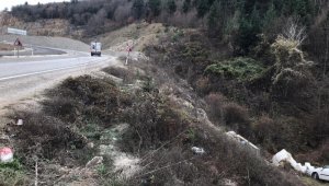 Karabük'te otomobil şarampole uçtu: 7 yaralı