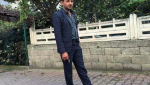 Kestiği ağacın dalı başına düşünce ağır yaralandı