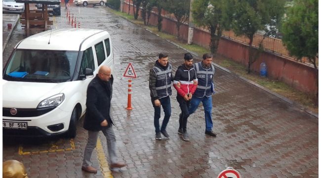 Oto fareleri kıskıvrak yakalandı