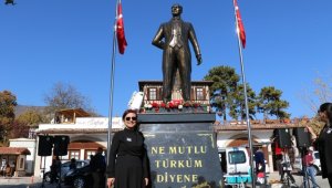 Safranbolu Köyiçi Meydanı'nda Atatürk heykeli açıldı