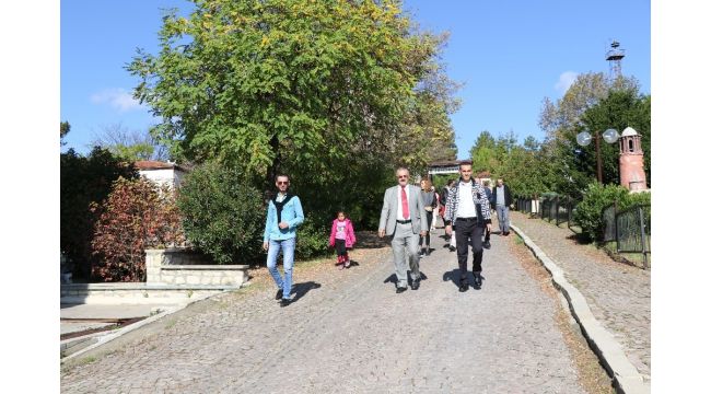 Sınıf arkadaşları 30 yıl sonra buluştu