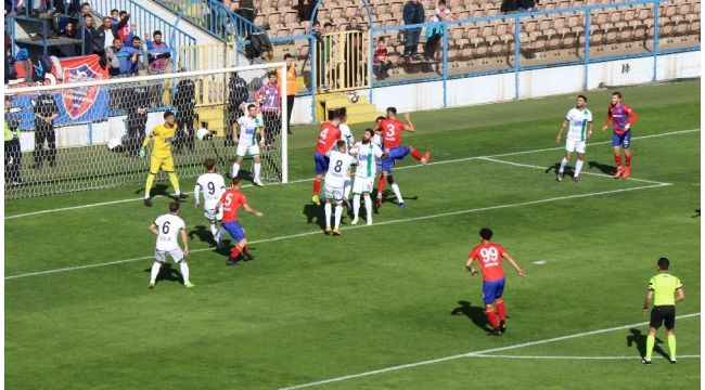 TFF 2. Lig: Kardemir Karabükspor: 0 - Sakaryaspor : 5