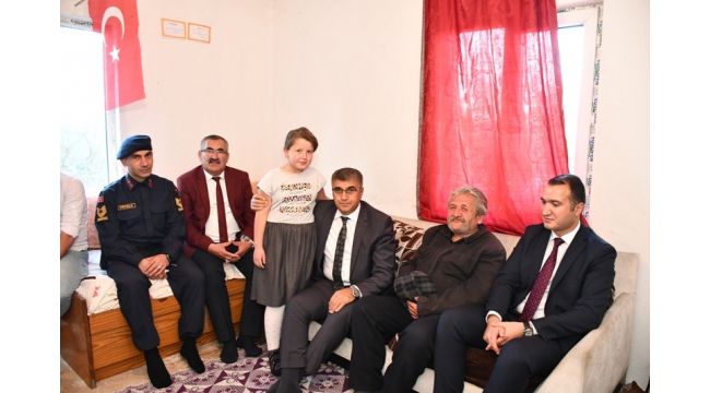 Vali Gürel'den dezavantajlı ailelere ziyaret