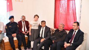 Vali Gürel'den dezavantajlı ailelere ziyaret