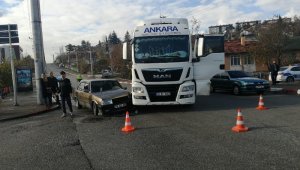 Karabük'te trafik kazası: 2 yaralı