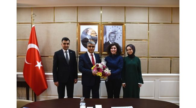 Vali Gürel aday öğretmenlerle bir araya geldi