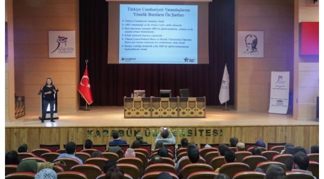 Fulbright bursu konusunda öğrenciler bilgilendirildi