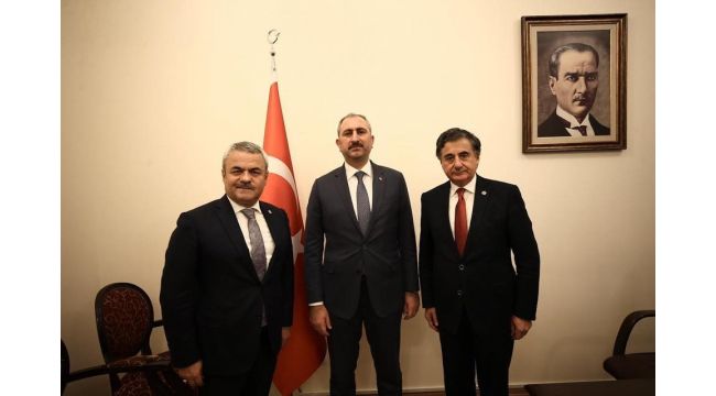 AK Partili vekiller Bakan Gül'den destek istedi