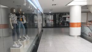 Karabük'te çok sayıda mağaza geçici olarak kapısına kilit vurdu