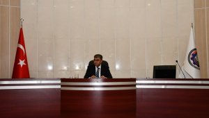 Karabük'te, Korona virüs çalışmaların değerlendirildiği İl Pandemi Kurulu toplantısı yapıldı