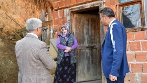 Vali Gürel, köylüleri koronavirüse karşı bilgilendirdi