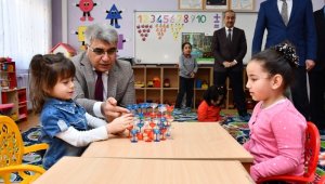 Vali Gürel okul ziyaretlerine devam ediyor