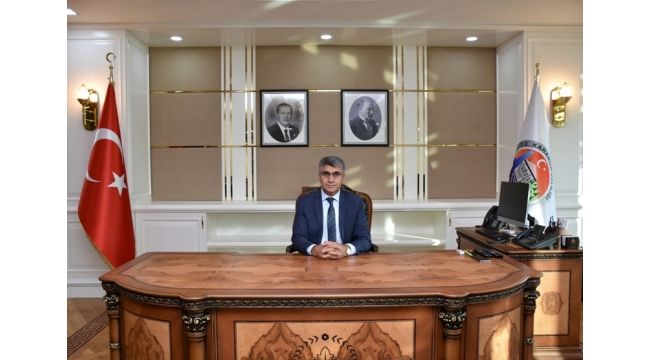 Validen Mehmet Akif Ersoy'u anma mesajı