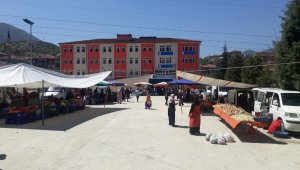 Cumayanı köyünde hareketliliği azaltmak için pazar kuruldu