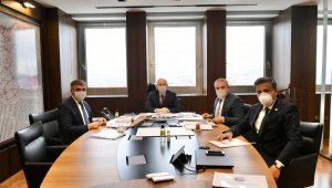 Karabük protokolünden Bakan Karaismailoğlu'na ziyaret