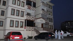 Korona virüs çıkan site karantinaya alındı