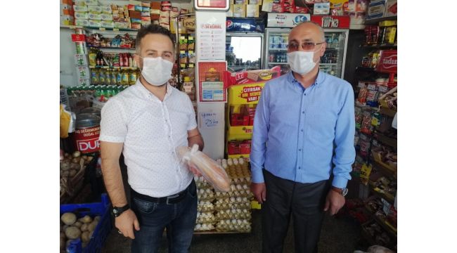 Mahalle muhtarından örnek davranış