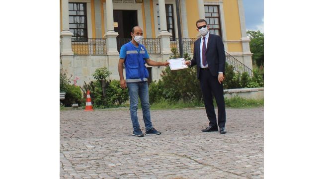 Kaymakam vefa grubuna başarı belgesi verdi