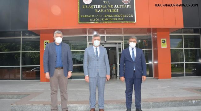 Vali Gürel, Kastamonu'da ziyaretlerde bulundu.