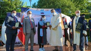 Karabük Üniversitesinde 14 Yemenli öğrenci mezun oldu