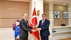 Vali Gürel'e ziyaret